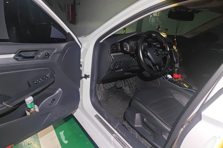 Used Volkswagen Lamando 2018 280TSI DSG Comfort Edition