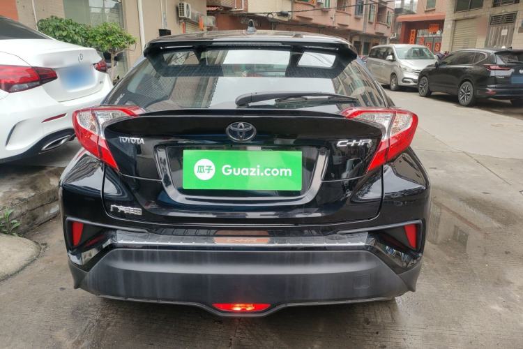 Used Toyota C-HR 2020 2.0L Leading Edition
