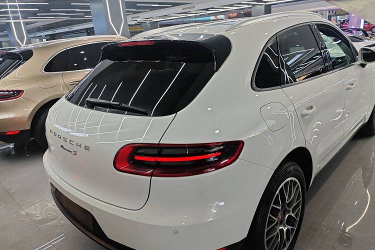 Used Porsche Macan 2017 Macan 2.0T