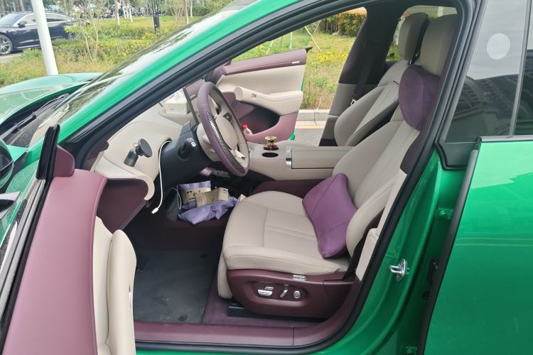 Used Xiaomi Auto YU7 2025 Ultra-Long Range Rear-Wheel Drive Version
