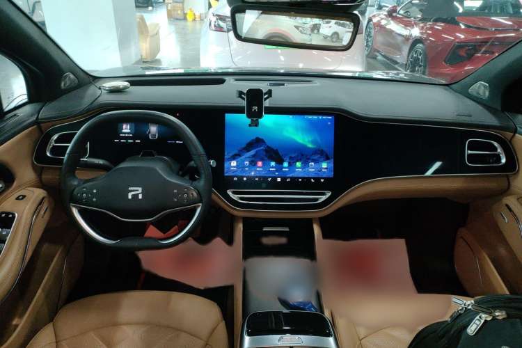 Used Rising R7 2022 Long-Range Advanced Edition