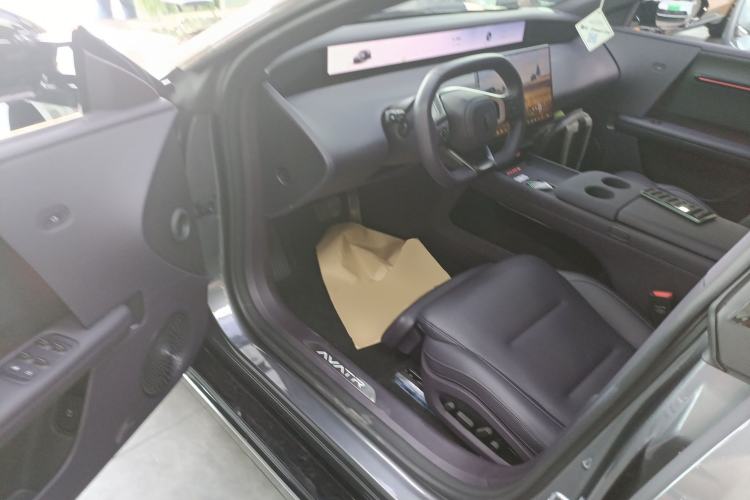 Used Avatr 06 2025 Ultra Pure Electric Edition