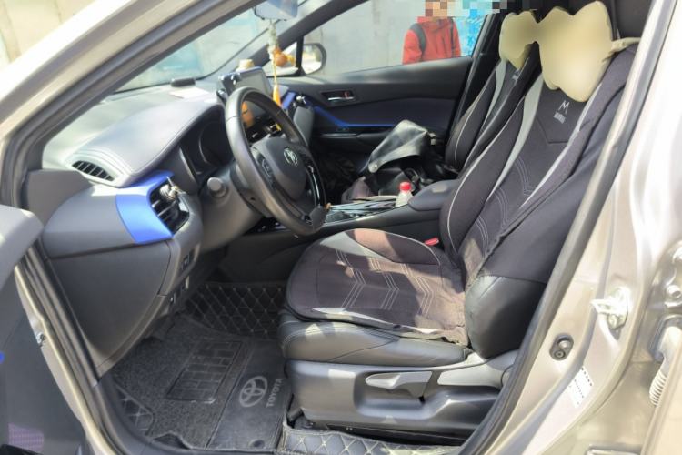 Used Toyota IZOA 2018 2.0L Yichi Edition China V Standard