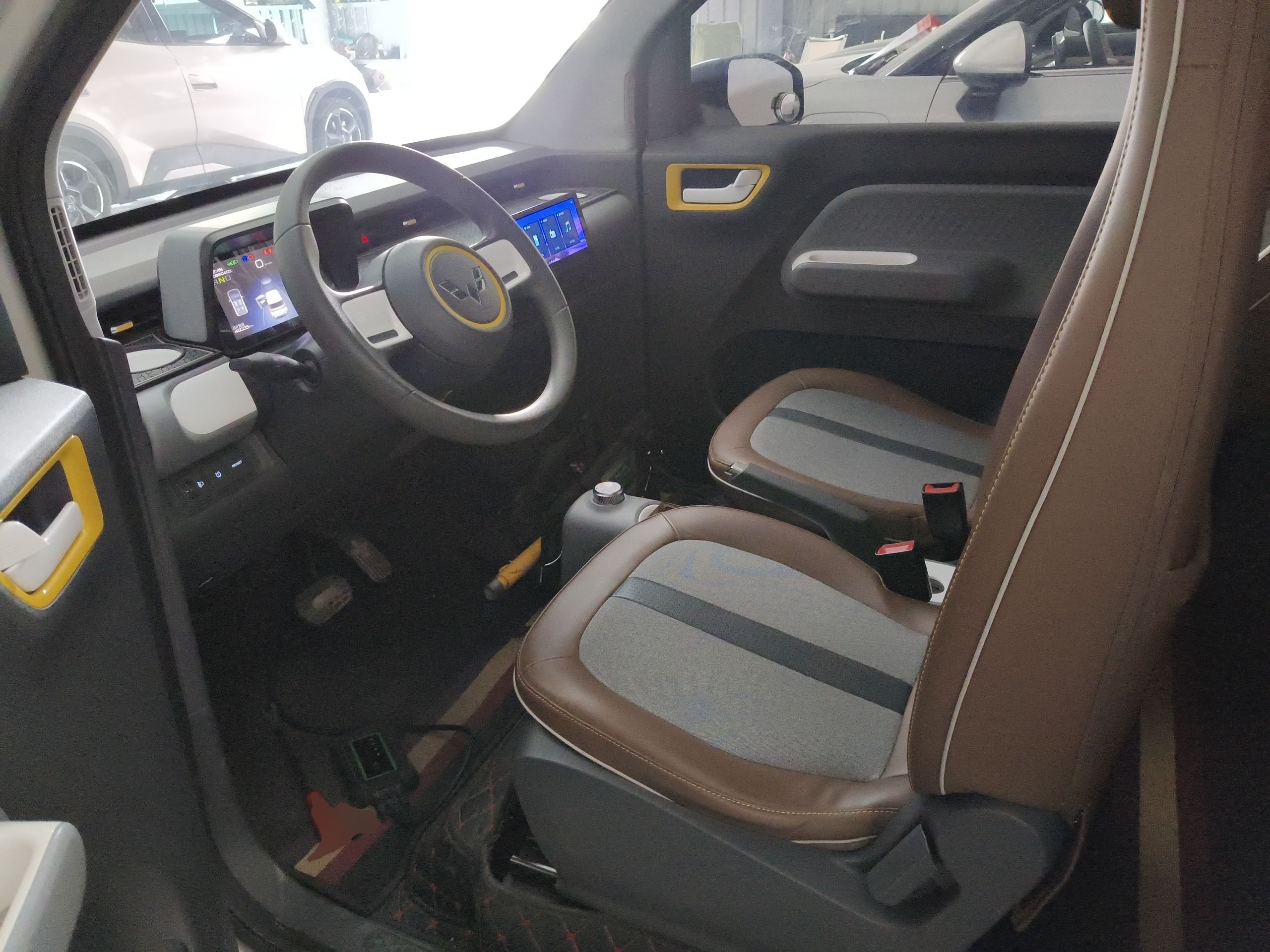 Interior delantero