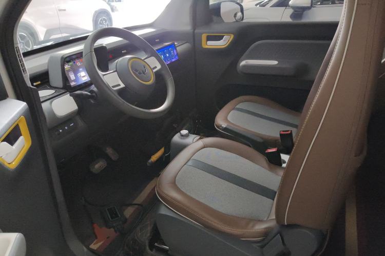 Used Wuling Hongguang MINIEV 2022 GAMEBOY 300km Enthusiast Model with Lithium Iron Phosphate