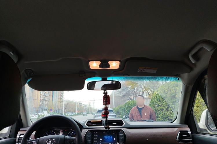 Used Great Wall Wingle 6 2017 2.4L Gasoline Two-Wheel Drive Elite Version 4G69