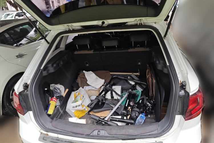 Used Volkswagen C-TREK 2017 230TSI DSG Comfort Version Trunk