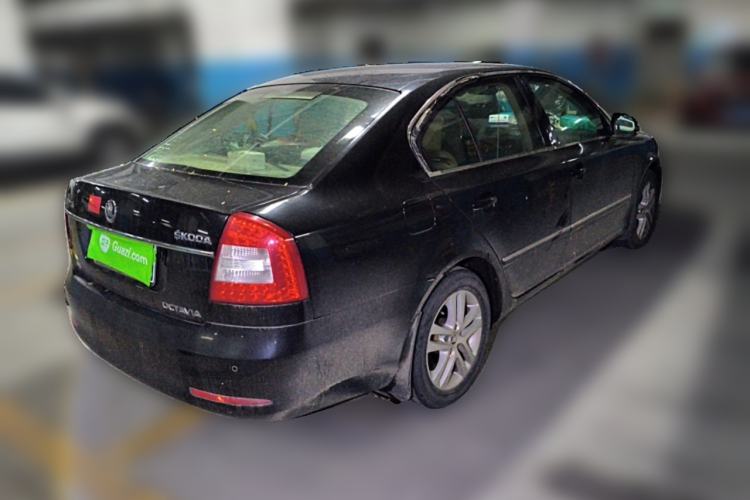 Used Skoda Octavia 2013 1.4TSI Manual Yijun Edition Rear Right 45 Deg