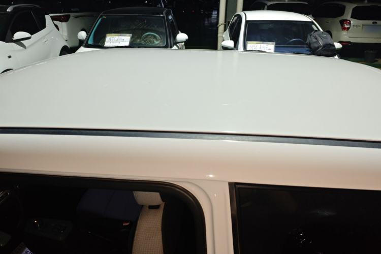 Used CHANGAN NEVO Lumin 2022 155 km – Refreshingly Sweet Edition Roof