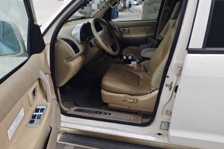 Used Leopaard CS6 2011 2.4L 4x4 Gasoline Luxury Version