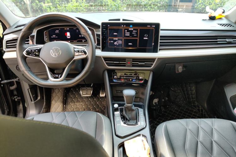 Used Volkswagen Tiguan L 2022 330TSI Automatic Two-Wheel Drive R-Line Enhanced Edition