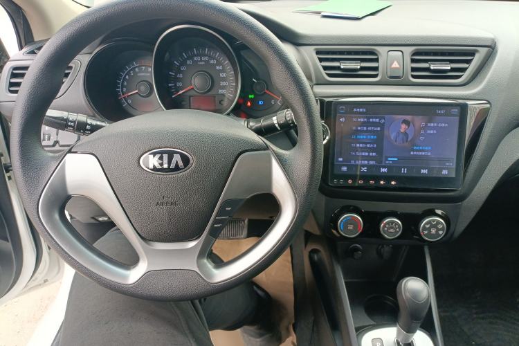 Used Kia K2 2015 Sedan 1.4L Automatic GLS