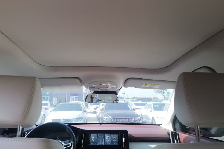 Used Wuling Xingyun 2023 2.0L DHT Flagship Edition