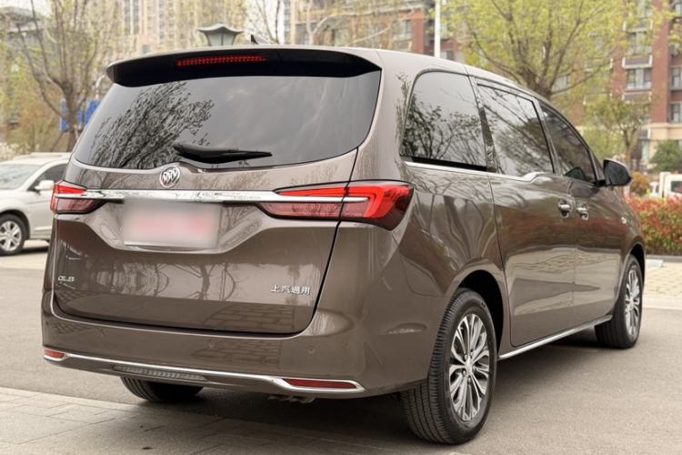 Used Buick GL8 2023 Facelifted Land Cruiser Executive Luxury Version