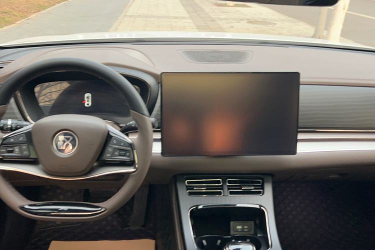 Used BYD Han 2023 DM-i Champion Edition 121KM Prestige Model
