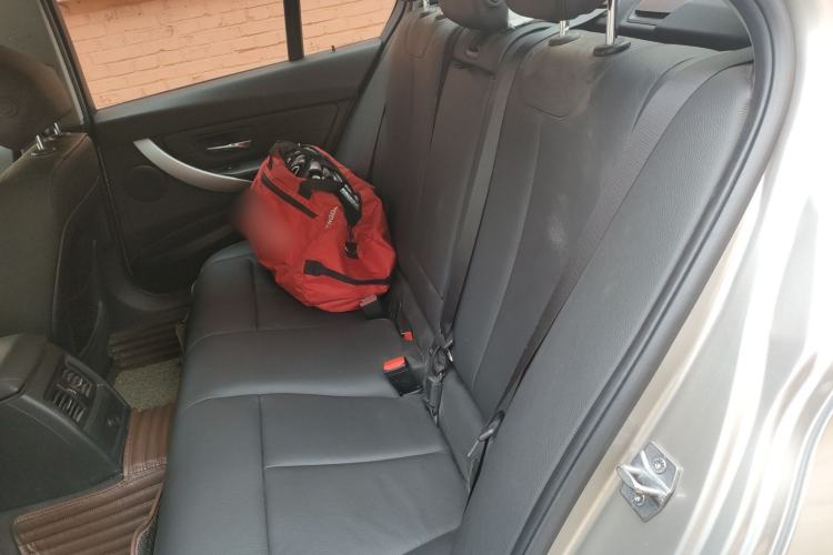 Used BMW 3 Series 2013 320i Sport Edition Left Rear Seat