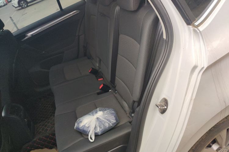 Used Volkswagen Golf Sportsvan 2018 230TSI Automatic Trend Edition Left Rear Seat