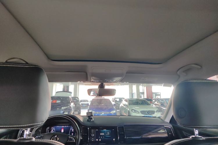 Used Skoda Kodiaq 2019 Facelifted TSI330 5-Seater Two-Wheel-Drive Luxury Enjoyment Edition China VI Standard
