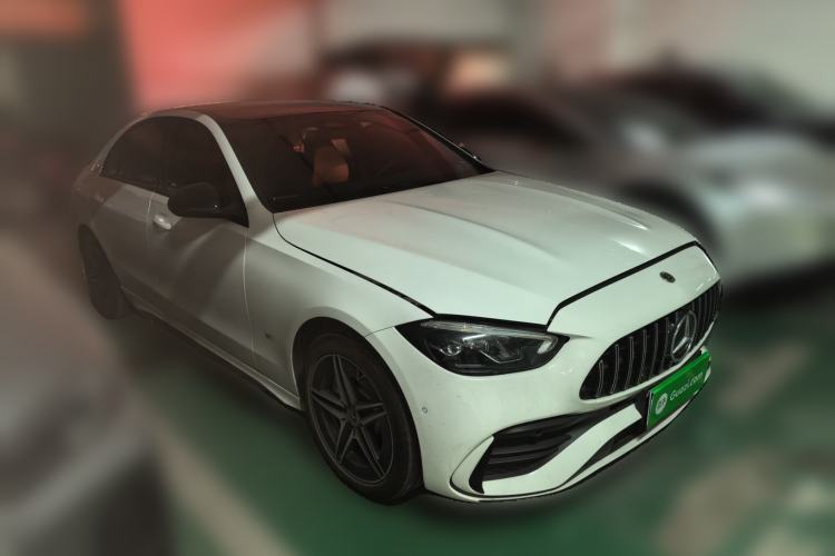 Used Mercedes-Benz C-Class 2024 C 260 L Brilliant Night Sports Edition Front Right 45 Deg