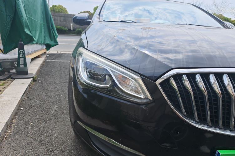 Used Buick GT 2015 15N Automatic Elite Version
