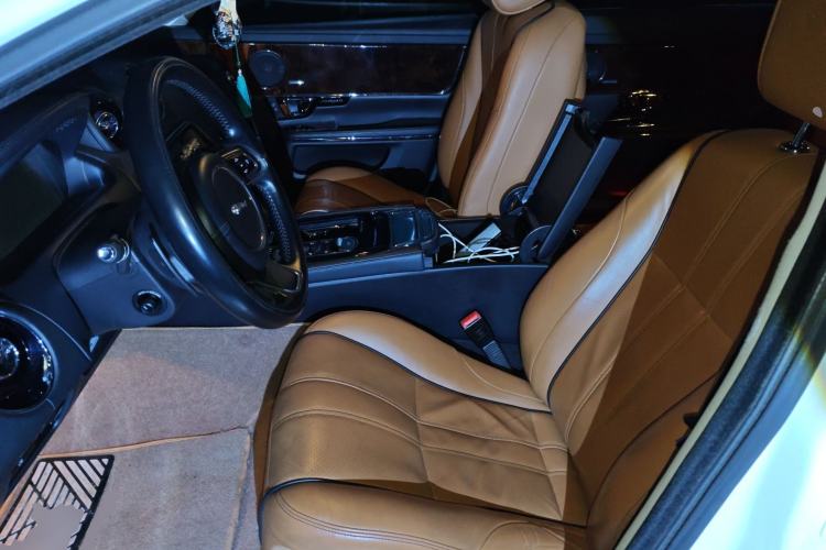 Used Jaguar XJ 2014 XJL 3.0 SC Four-Wheel Drive Panoramic Business Edition
