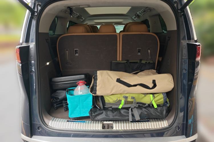 Used Denza D9 2022 DM-i 970 Four-Wheel Drive Flagship Model
