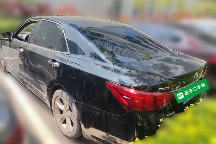 Used Toyota Crown 2015 2.0T Fashion Edition
