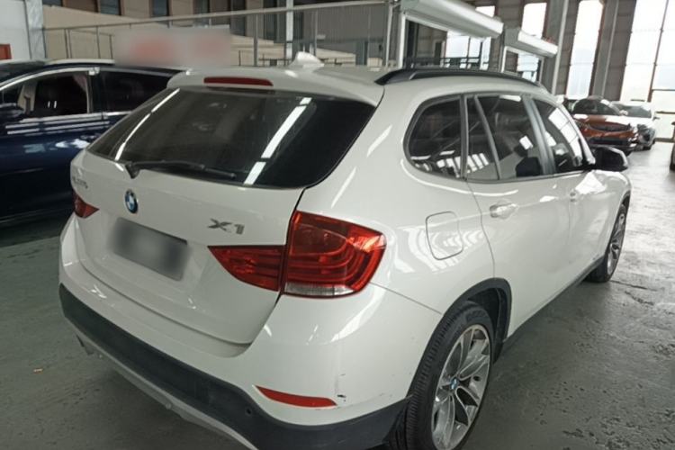Used BMW X1 2015 sDrive18i Leading Edition
