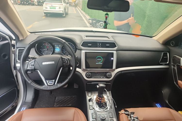 Used Haval H6 Coupe 2015 Blue Label 2.0T Automatic Two-Wheel Drive Prestige Model
