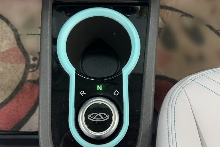 Used Chery New Energy Little Ant 2021 150 000 Yuan "Ant Fan" Edition New Ant Cool Version Lithium-Ion Battery