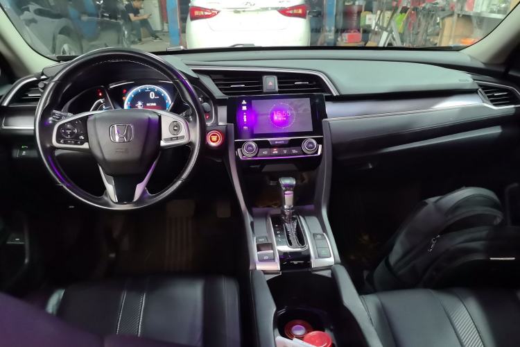 Used Honda Civic 2016 220TURBO CVT Prestige Edition Center Console
