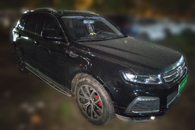 Used Zotye T600 2016 Sport Edition 2.0T DCT Luxury Model Front Right 45 Deg