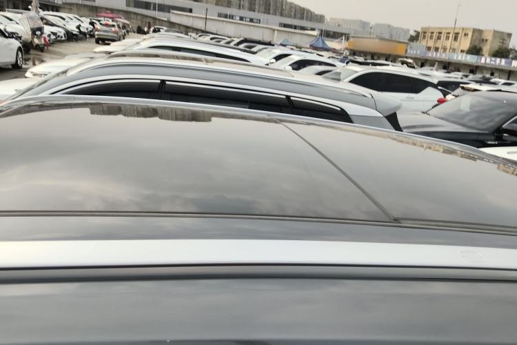 Used CHANGAN OSHAN Z6 2023 Blue Whale 1.5T DCT Smart-Led City Edition Roof