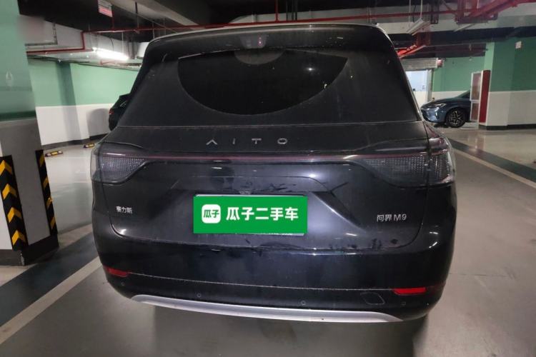 Used Hima AITO M9 2025 Extended-Range Ultra Version 52 kWh 6-Seater Rear