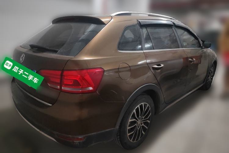 Used Volkswagen Cross Lavida 2014 1.4TSI DSG
