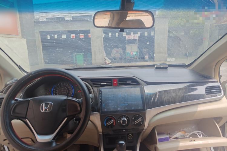 Used Honda Crider 2015 1.8L automatic comfort version Headliner