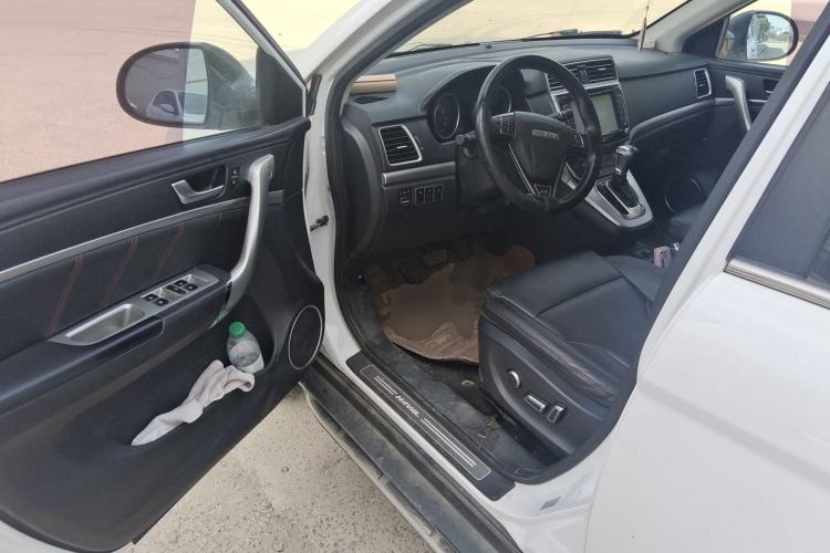 Used Haval H6 2015 Sport Edition 1.5T Automatic Two-Wheel Drive Luxury Model