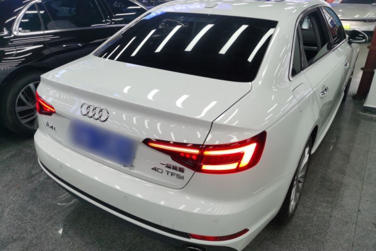 Used Audi A4L 2018 30th Anniversary Edition 40 TFSI Trendy Model
