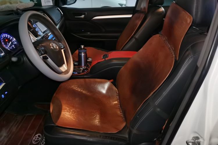 Used Toyota Highlander 2018 2.0T Four-Wheel Drive Luxury Edition 7 Seats China V Emission Standard Left Front Seat