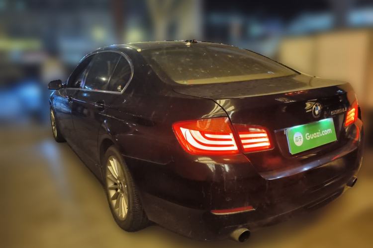 Used BMW 5 Series 2013 535Li Leading Model

