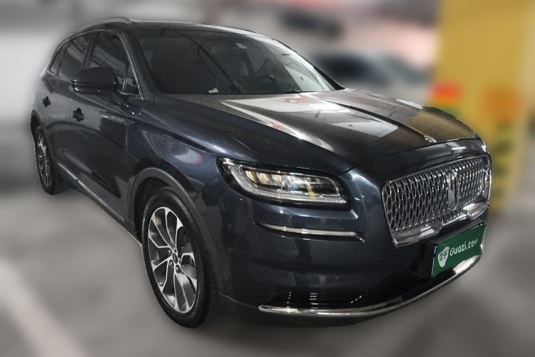 Used Lincoln Nautilus 2021 2.0T Four-Wheel Drive Luxury Edition Front Right 45 Deg