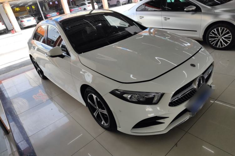 Used Mercedes-Benz A-Class 2022 Second Facelift A 200 L Sport Sedan Fashion Version