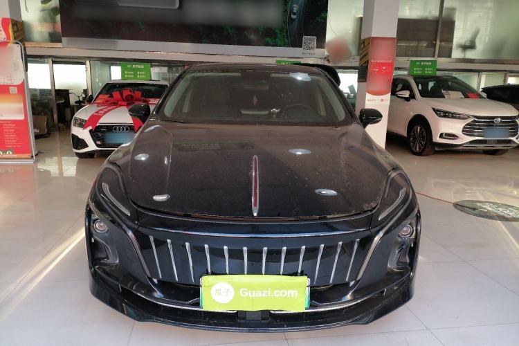 Used Hongqi E-QM5 2022 431 km Charge & Enjoy Edition