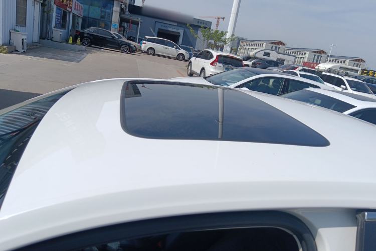 Used Volkswagen Lavida 2021 1.5L Automatic Comfort Edition Roof