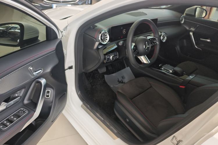 Used Mercedes-Benz A-Class 2023 A 200 L Fashion Model Driver Seat