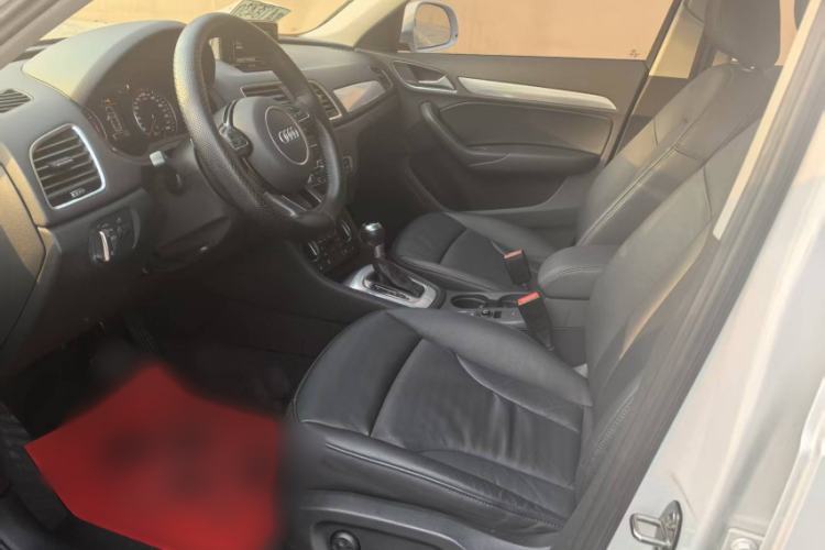 Used Audi Q3 2017 30 TFSI Fashion Model Interior 2