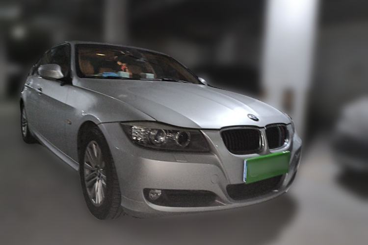Used BMW 3 Series 2011 320i Sport Edition Front Right 45 Deg
