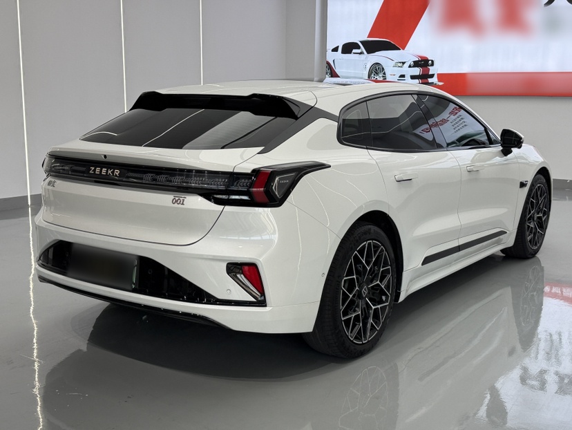Zeekr 001 2025 ME Version 100 kWh All-Wheel Drive — снимка 8