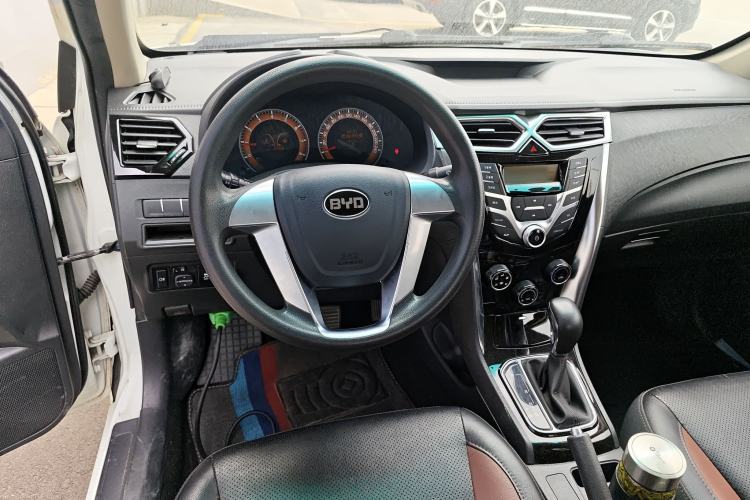 Used BYD F3 2016 1.5L Automatic Luxury Model Steering Wheel