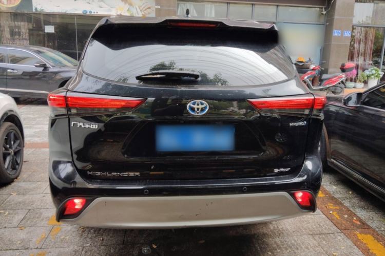 Used Toyota Highlander 2022 Dual-Engine 2.5L Four-Wheel Drive Luxury Edition 7 Seats Rear